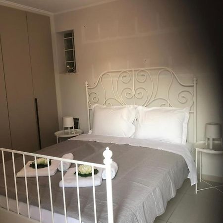 Appartamento Maisonette Lux Modern Next to Metro Kerameikos Atene Esterno foto