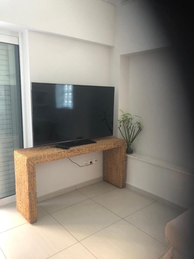 Appartamento Maisonette Lux Modern Next to Metro Kerameikos Atene Esterno foto
