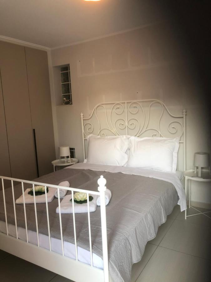 Appartamento Maisonette Lux Modern Next to Metro Kerameikos Atene Esterno foto