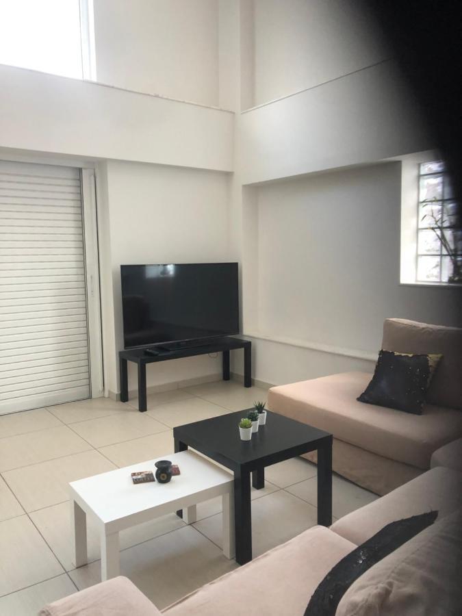 Appartamento Maisonette Lux Modern Next to Metro Kerameikos Atene Esterno foto
